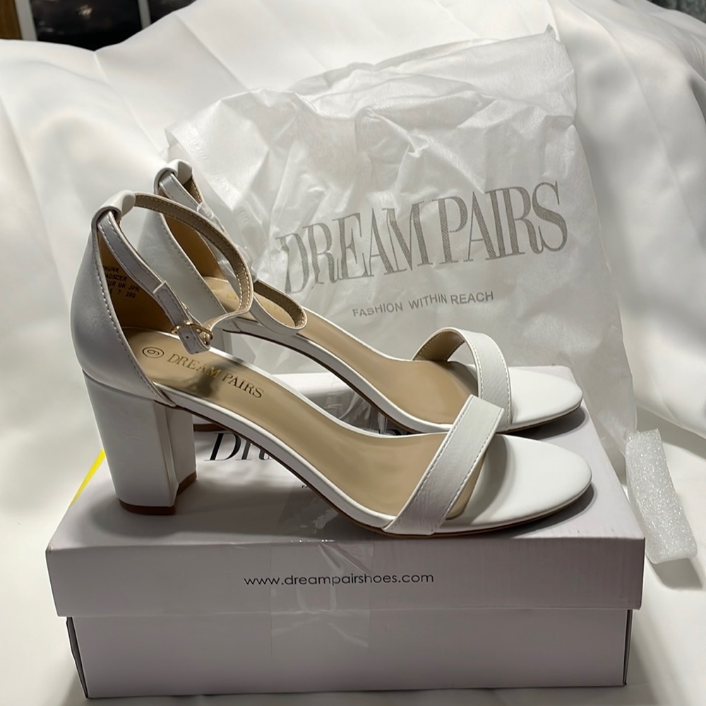 DREAM PAIRS Women's Low-Chunk Low Heel Pump Sandals